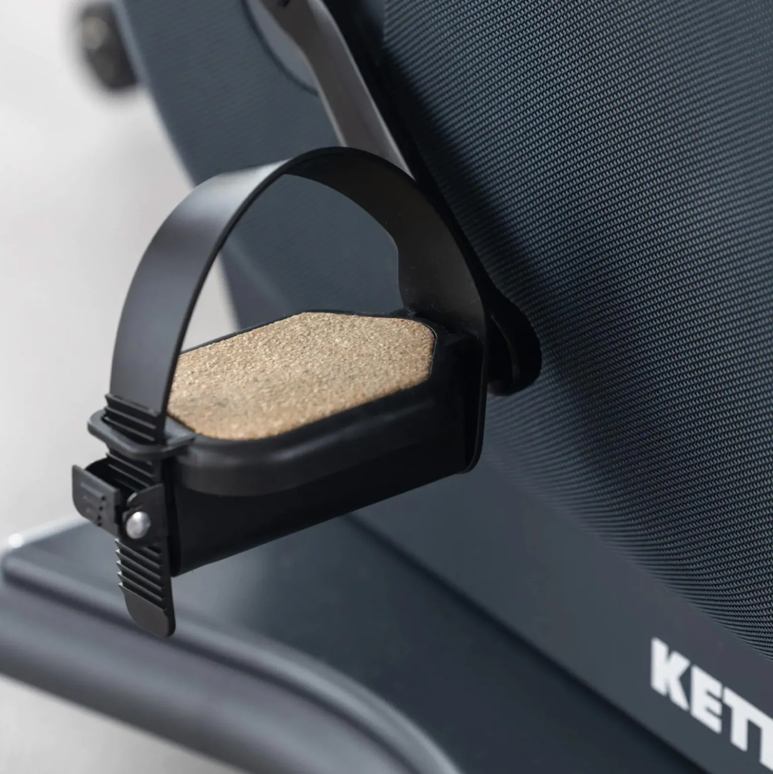 Kettler HOI Tour+ Ergometer