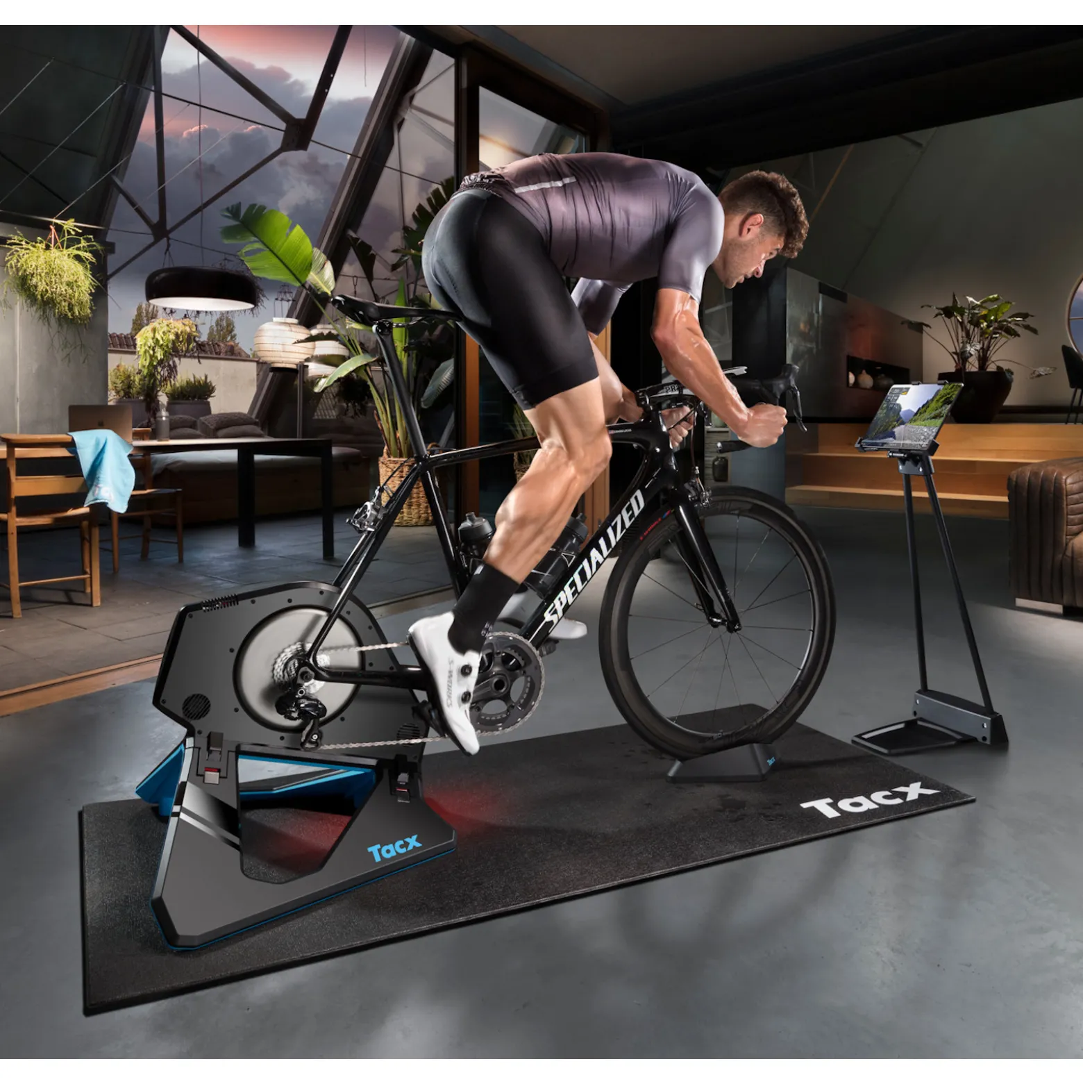 Tacx NEO 2T Smart inkl. gratis Bodenschutzmatte