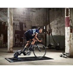 Wahoo Fitness Rollentrainer Kickr (Ausstellungsstück)